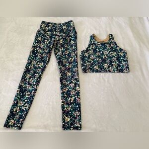 Old Navy Girls Floral Activewear Top and Leggings